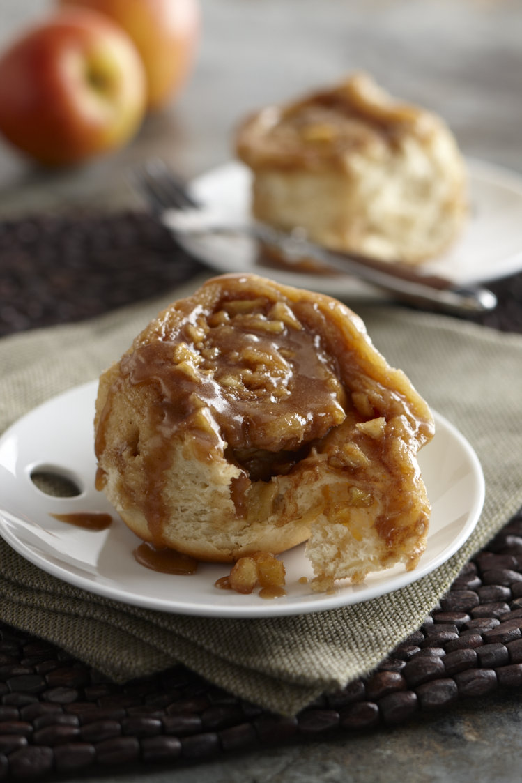 Sticky Apple Cinnamon Rolls